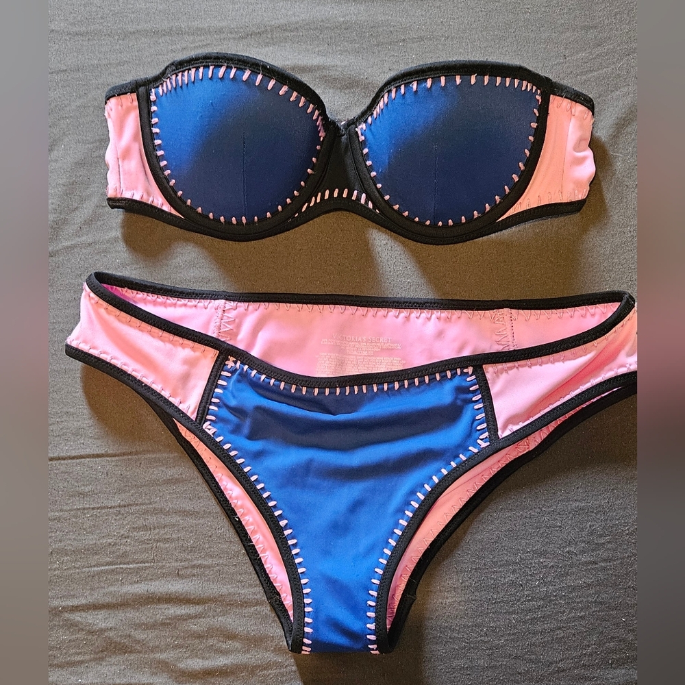 VS Bathing suit